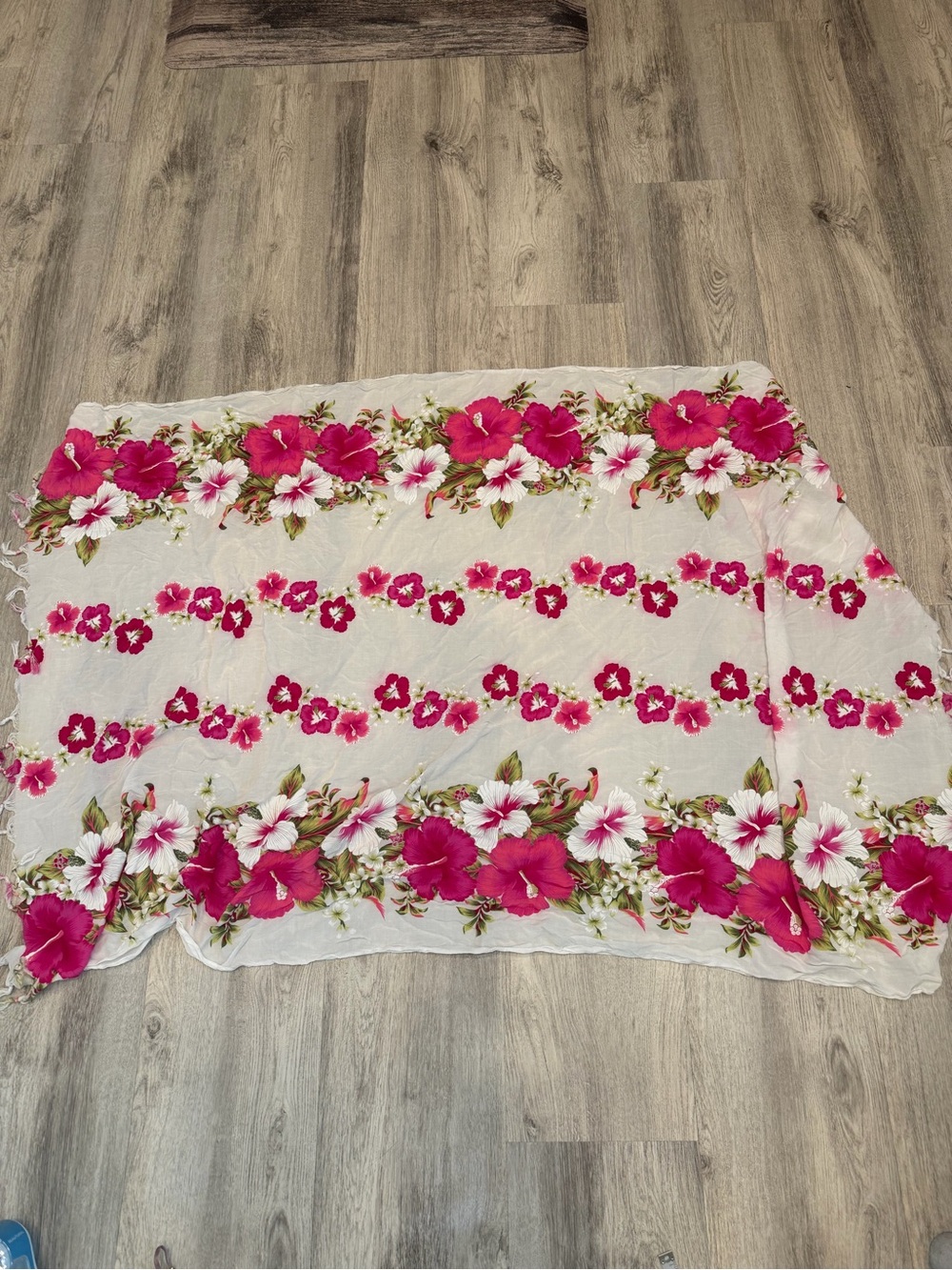 Pink White Hibiscus Floral Tropical Sarong Beach Wrap 100% Rayon